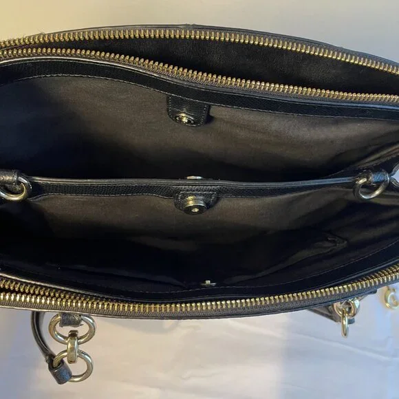 COACH Christie Crossgrain Leather Carryall Shoulder Bag in Black - Preowned - Picture 14 of 15